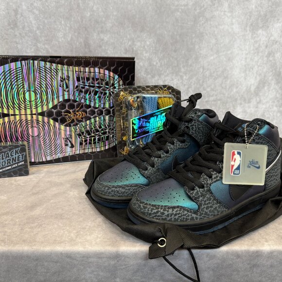 Nike SB Dunk “Black Hornet” – Black (Men’s Size 9) main image 9